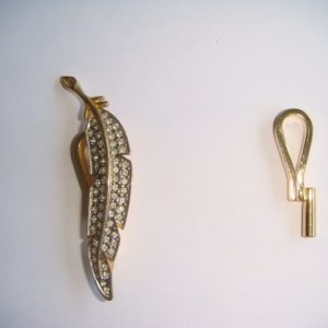 Brooch Converter - Gold - Vertical